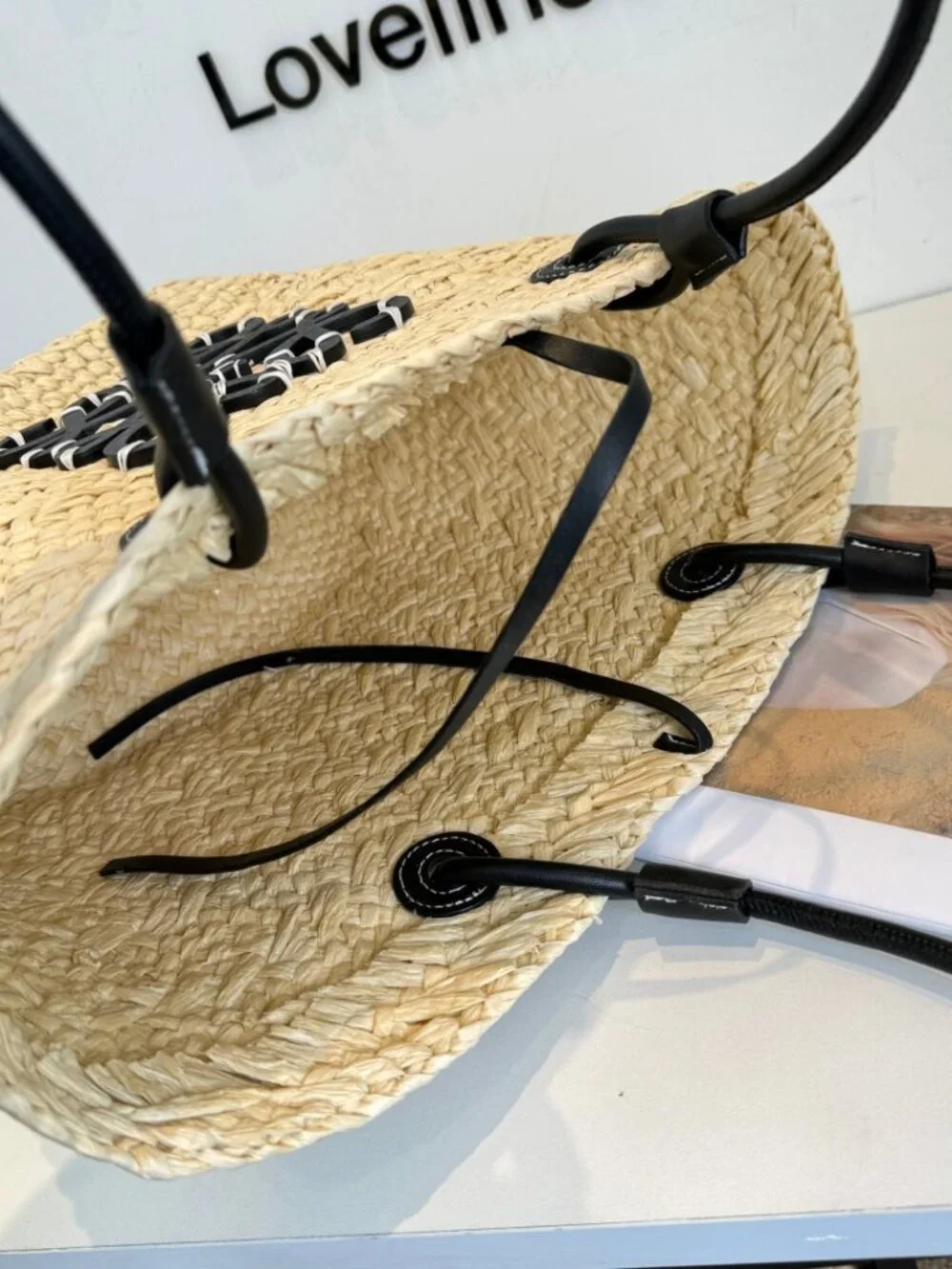 🍀LOEWE🍀 50x25x28cm straw bag